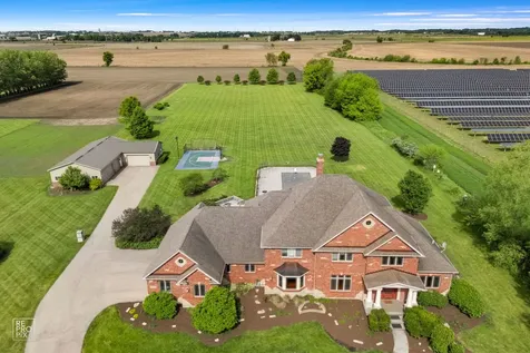 11N720 Muirhead Road Elgin IL 60124