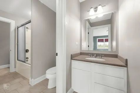 11N720 Muirhead Road Elgin IL 60124