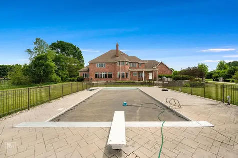 11N720 Muirhead Road Elgin IL 60124