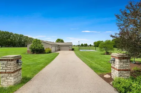 11N720 Muirhead Road Elgin IL 60124