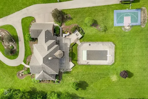 11N720 Muirhead Road Elgin IL 60124