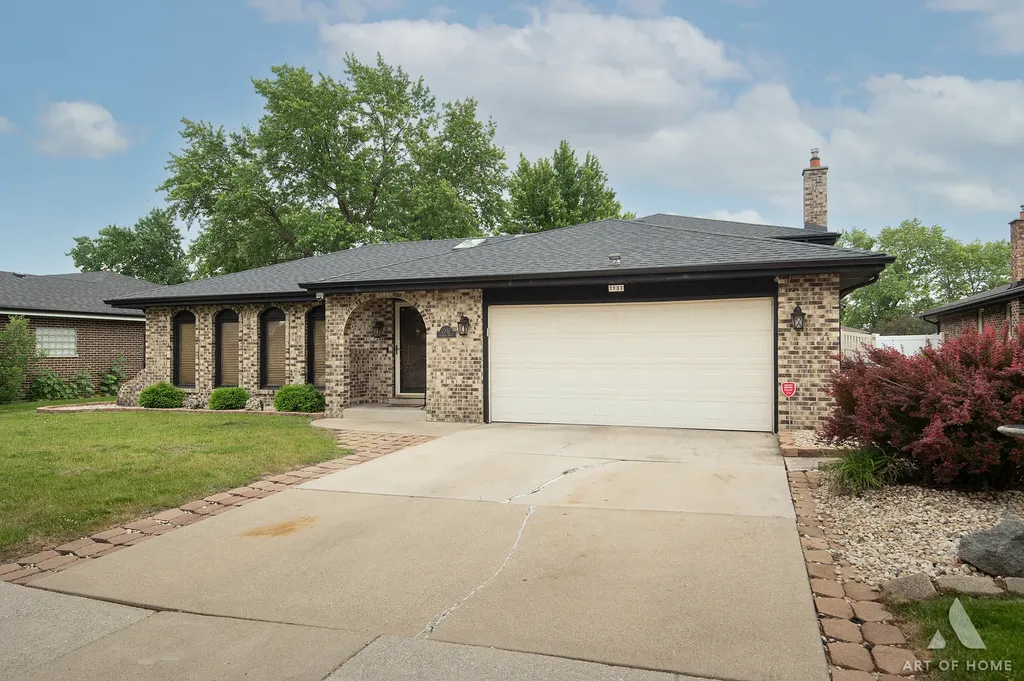 7737 Cashew Drive Orland Park IL 60462