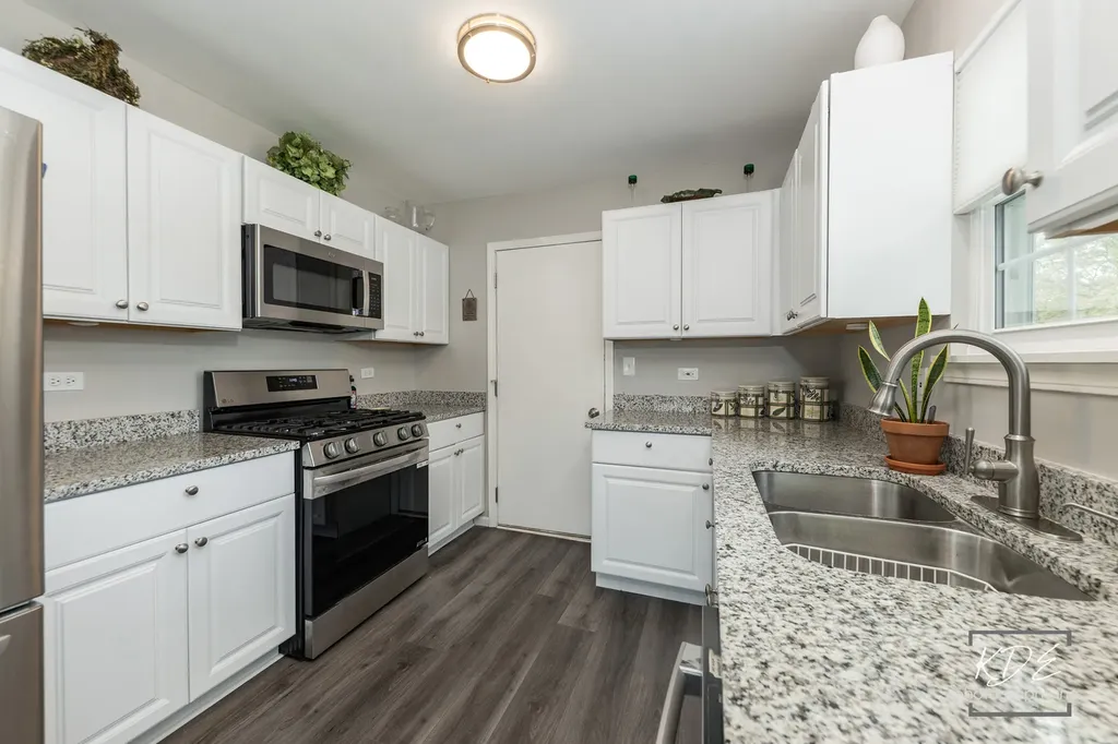 21255 Silktree Circle Plainfield IL 60544