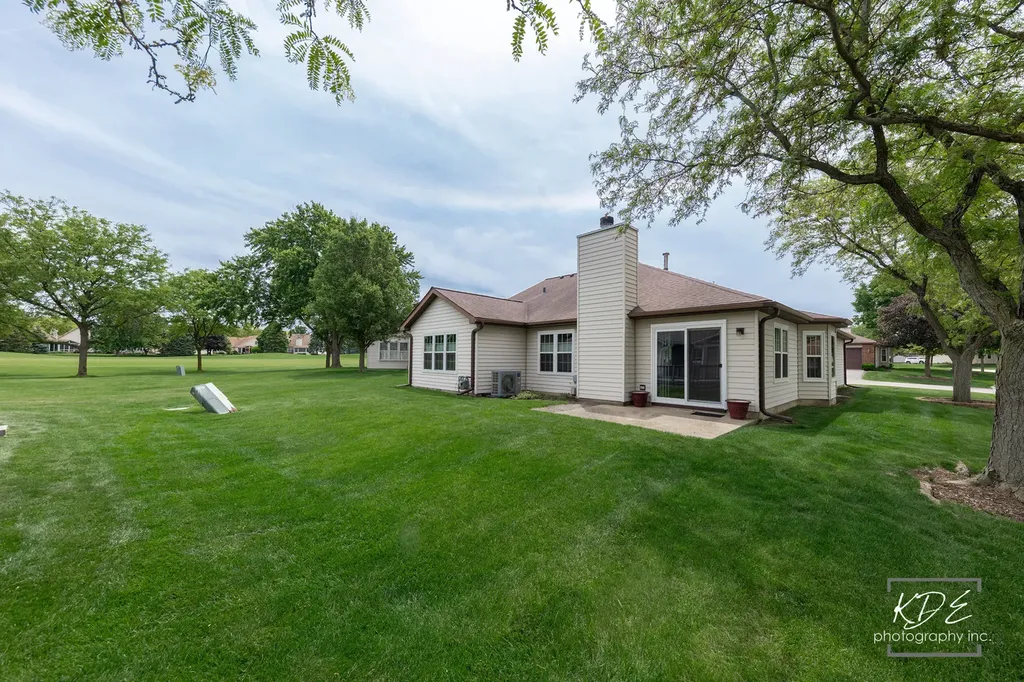 21255 Silktree Circle Plainfield IL 60544