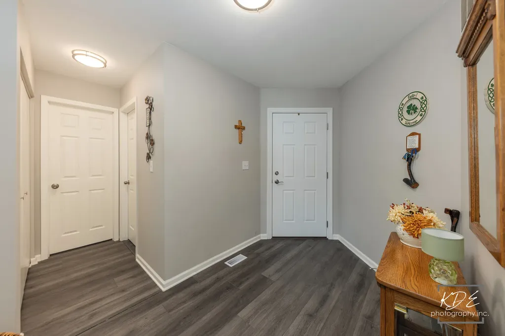 21255 Silktree Circle Plainfield IL 60544