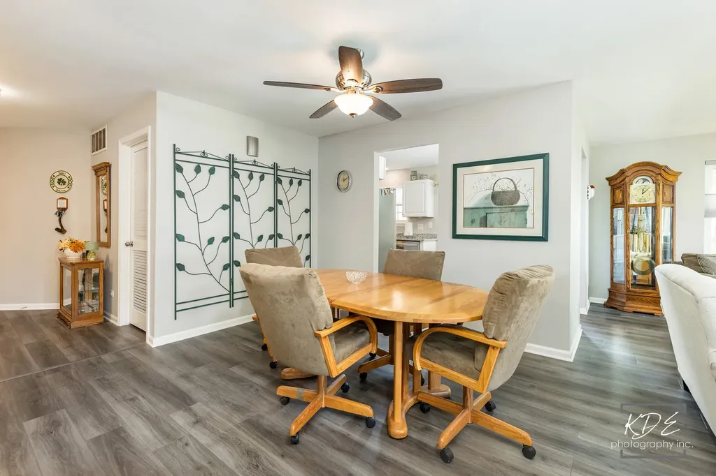 21255 Silktree Circle Plainfield IL 60544