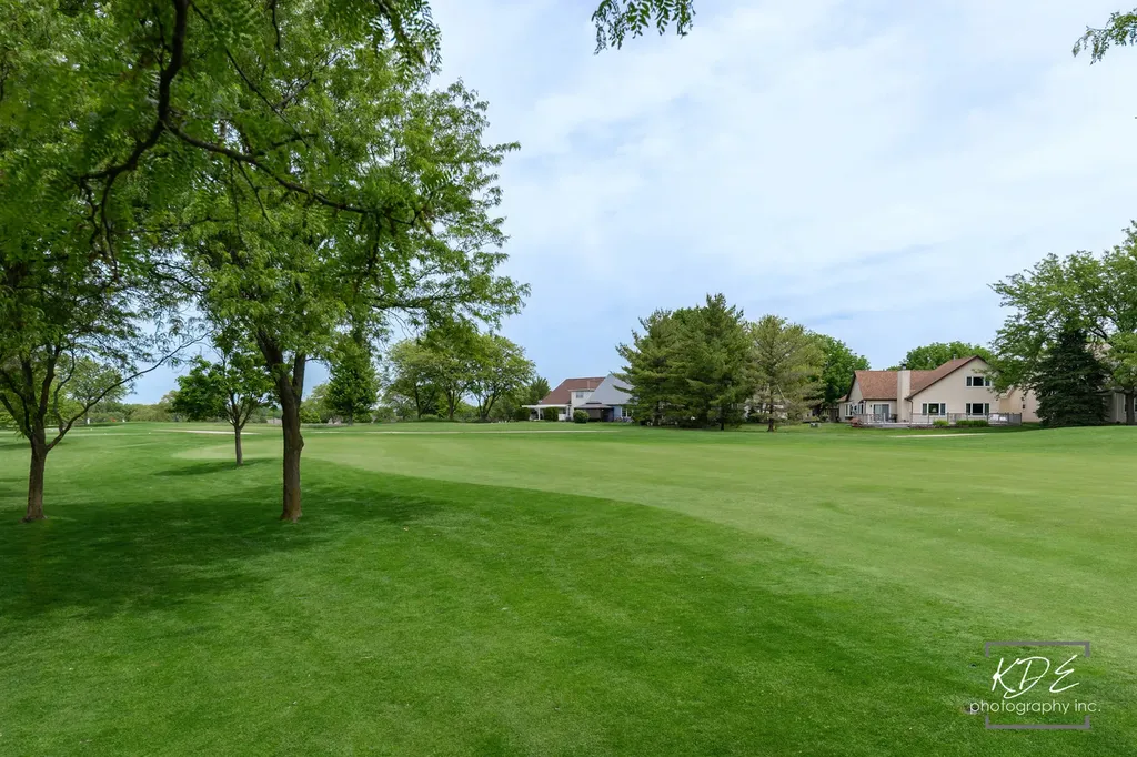 21255 Silktree Circle Plainfield IL 60544