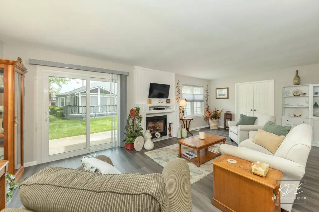 21255 Silktree Circle Plainfield IL 60544