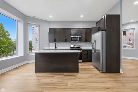 1544 South Sawyer Avenue Chicago IL 60623
