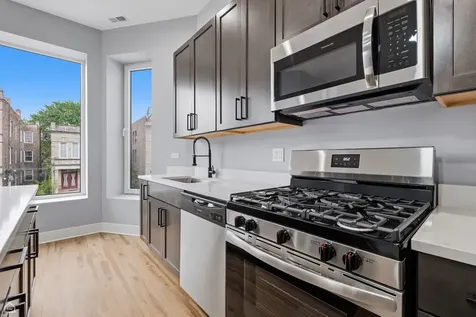 1544 South Sawyer Avenue Chicago IL 60623