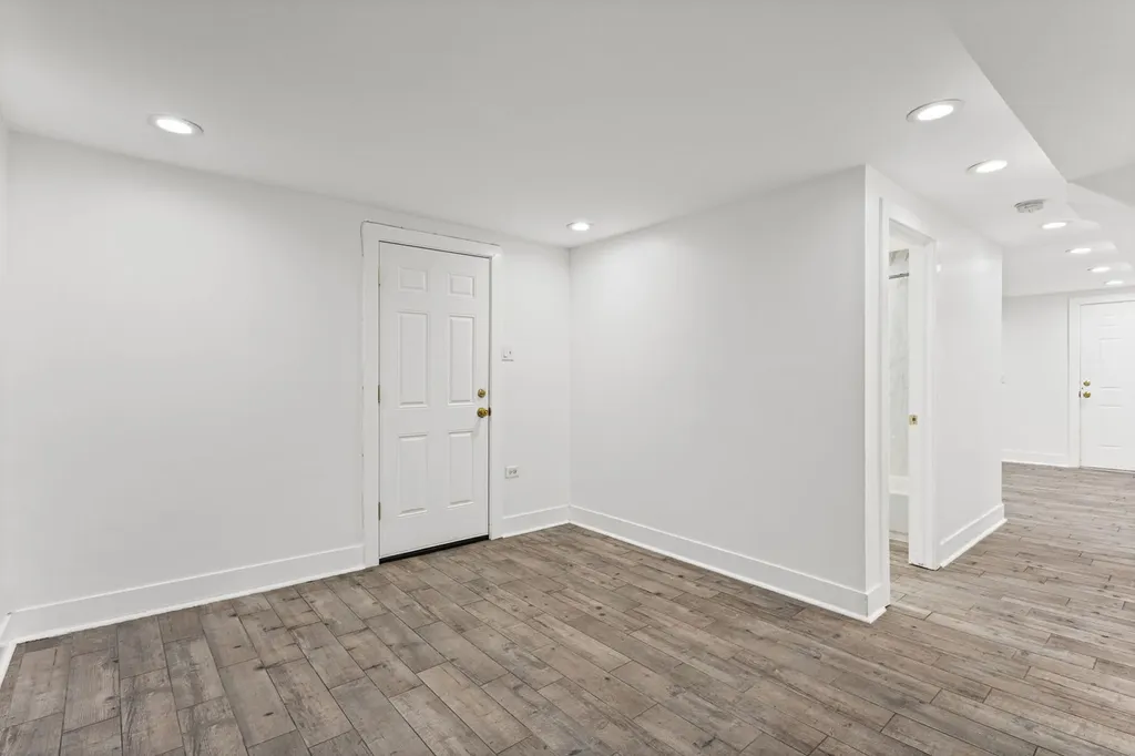 2833 West Polk Street Chicago IL 60612