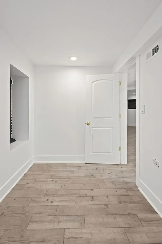 2833 West Polk Street Chicago IL 60612