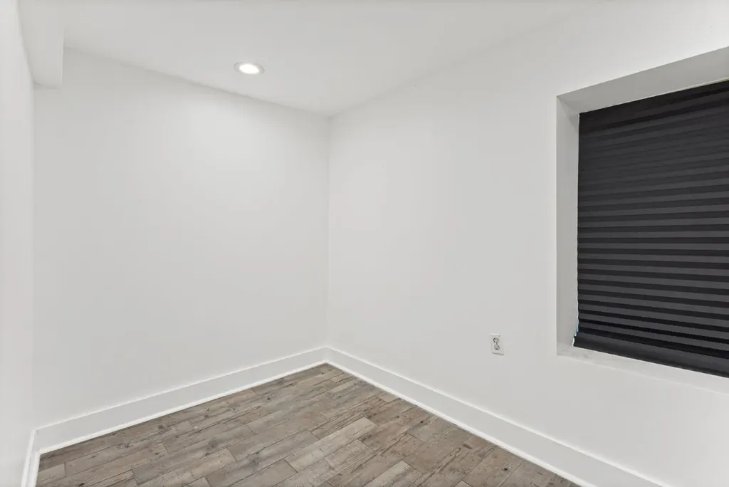 2833 West Polk Street Chicago IL 60612
