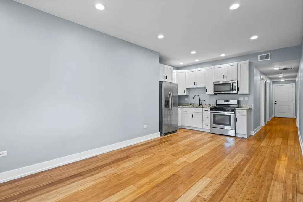 2833 West Polk Street Chicago IL 60612