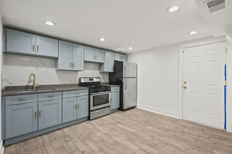 2833 West Polk Street Chicago IL 60612