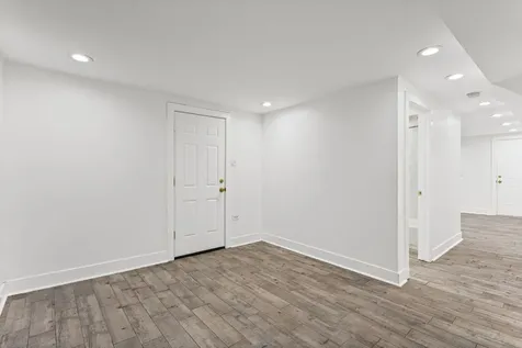 2833 West Polk Street Chicago IL 60612