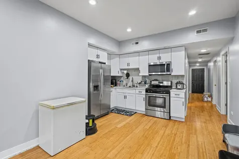 2833 West Polk Street Chicago IL 60612