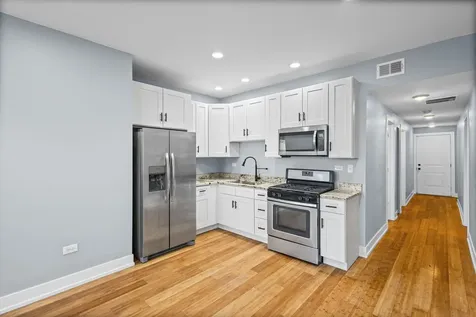2833 West Polk Street Chicago IL 60612
