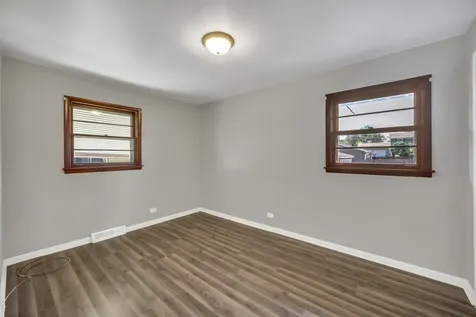 1219 Woodridge Street Round Lake Beach IL 60073