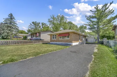 1219 Woodridge Street Round Lake Beach IL 60073