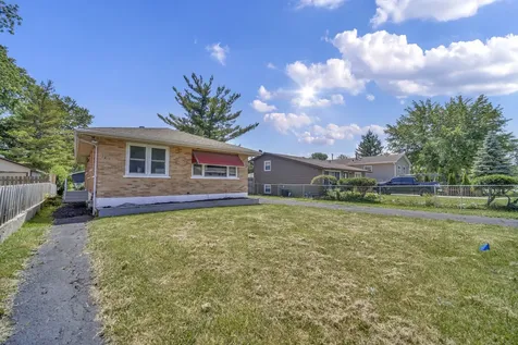 1219 Woodridge Street Round Lake Beach IL 60073