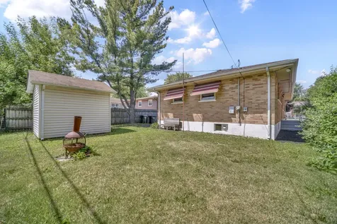 1219 Woodridge Street Round Lake Beach IL 60073