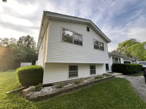 1218 Lincoln Avenue Fox River Grove IL 60021