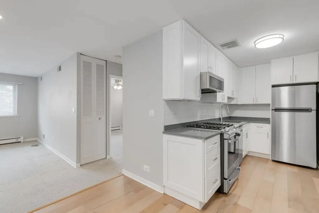 515 West Wrightwood Avenue Chicago IL 60614