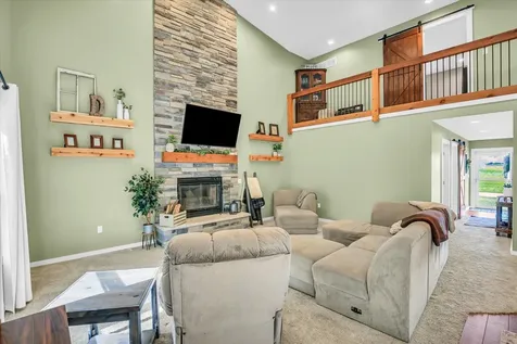 8909 North 2300 East Road Fairbury IL 61739
