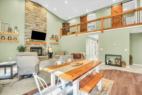 8909 North 2300 East Road Fairbury IL 61739