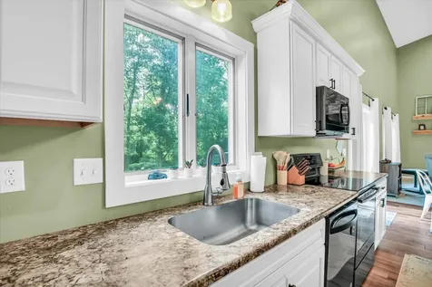 8909 North 2300 East Road Fairbury IL 61739