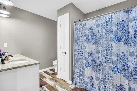 8909 North 2300 East Road Fairbury IL 61739