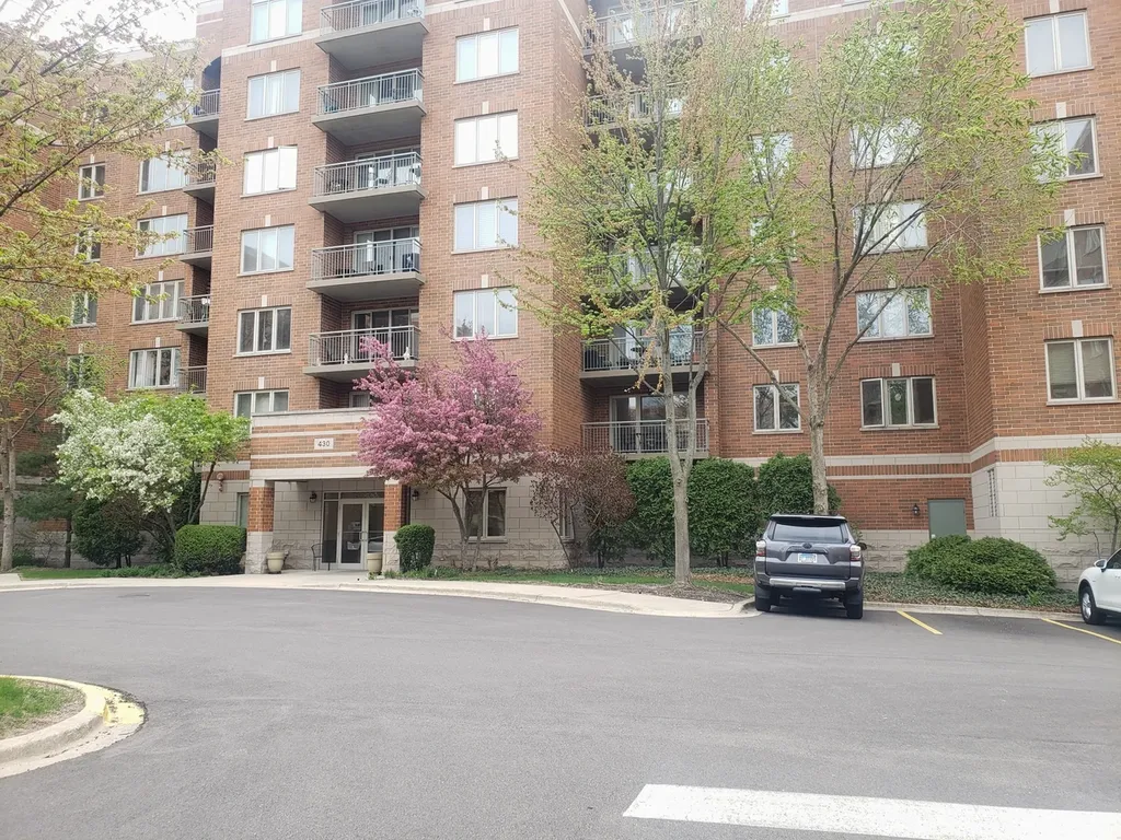 430 South Western Avenue Des Plaines IL 60016