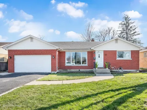 392 East Saint Charles Road Elmhurst IL 60126