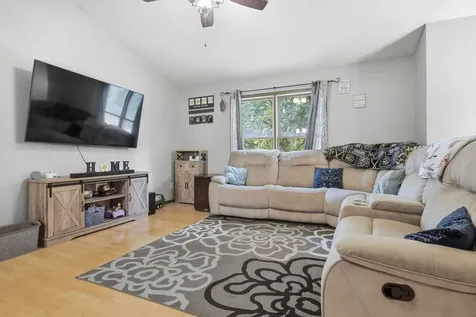 301 Bentley Drive Normal IL 61761