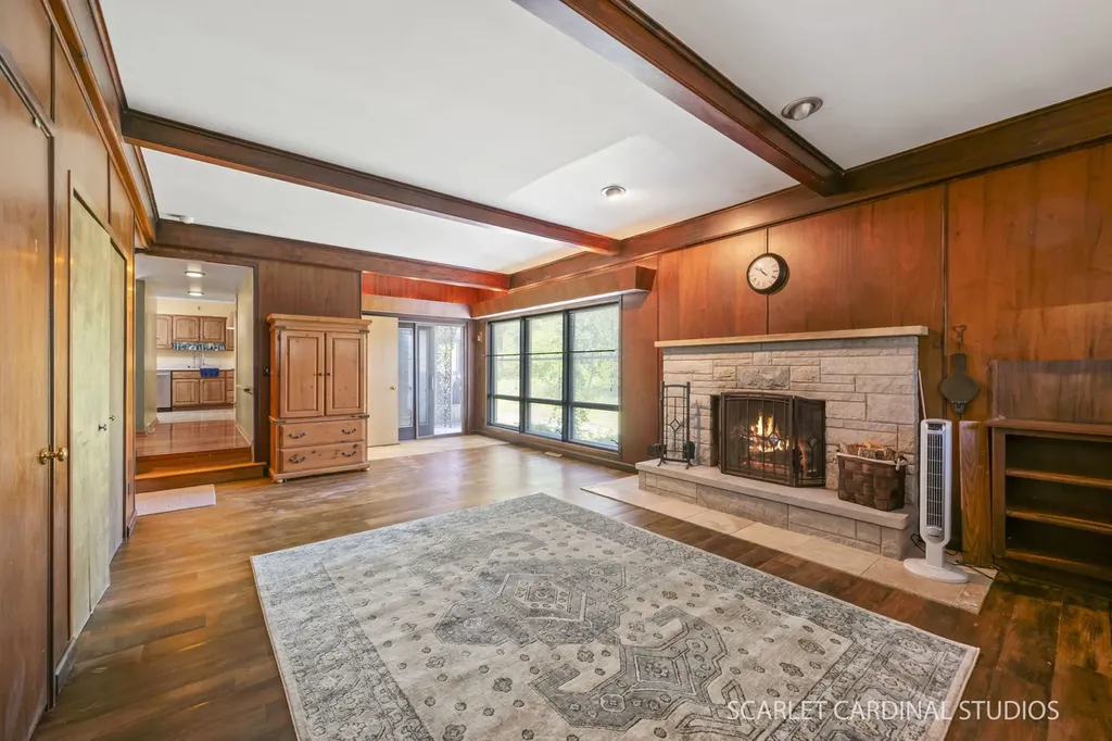 1365 Colorado Avenue Aurora IL 60506