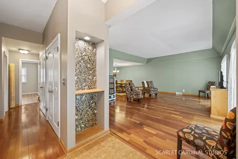 1365 Colorado Avenue Aurora IL 60506