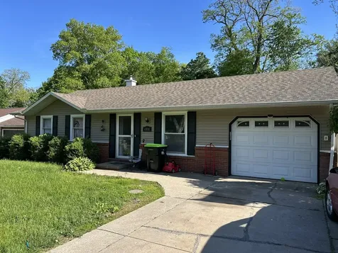 4918 West Hopewood Lane Peoria IL 61607