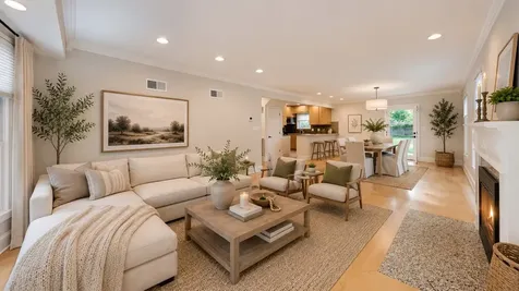 4635 West Peterson Avenue Chicago IL 60646