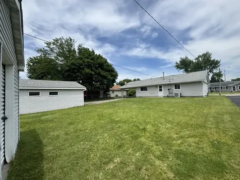 416 Berkshire Avenue Romeoville IL 60446