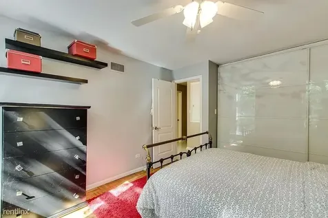 1011 North La Salle Drive Chicago IL 60610