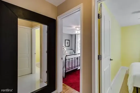 1011 North La Salle Drive Chicago IL 60610