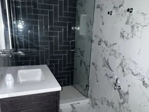 257 East Delaware Place Chicago IL 60611