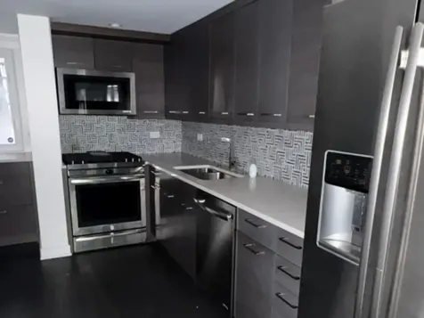 257 East Delaware Place Chicago IL 60611