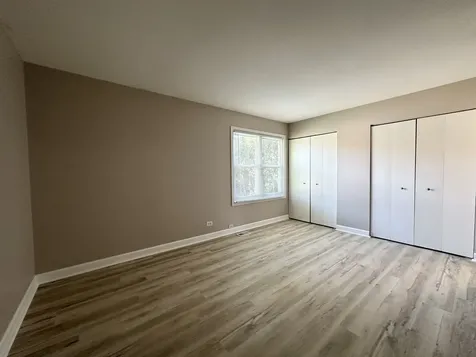 2543 Prairieview Lane S Aurora IL 60502