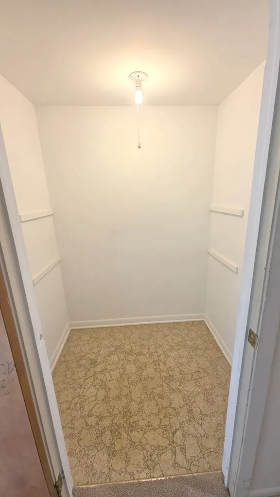 5300 Walnut Avenue Downers Grove IL 60515