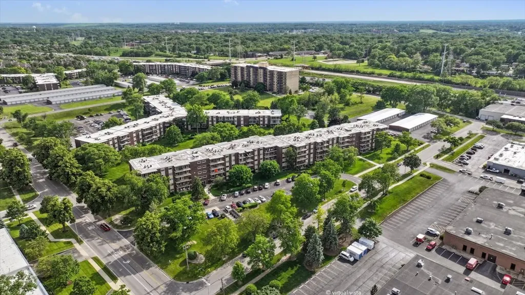5300 Walnut Avenue Downers Grove IL 60515