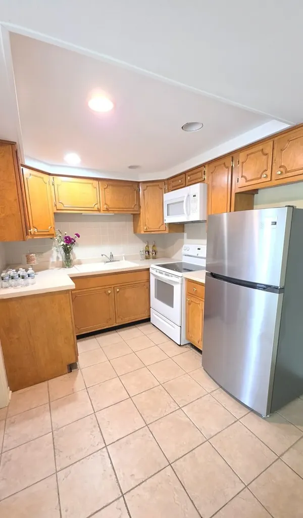 5300 Walnut Avenue Downers Grove IL 60515