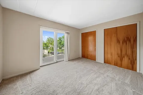 5300 Walnut Avenue Downers Grove IL 60515