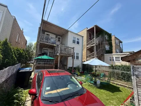 6419 North Fairfield Avenue Chicago IL 60645